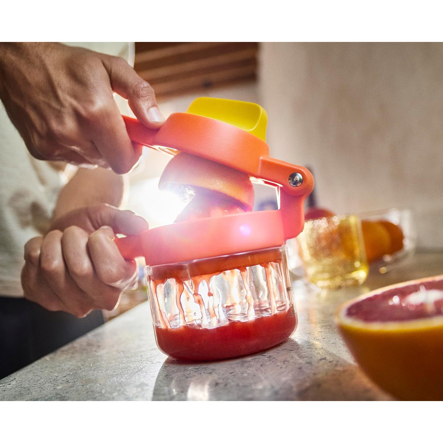 Joseph Joseph JuiceMax Plus Manual Citrus Press — image 3